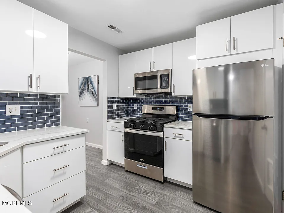65 Aspen Ave #1