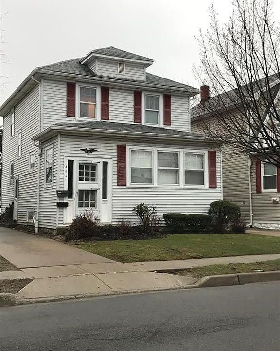 1st image of 366 Tremaine Ave