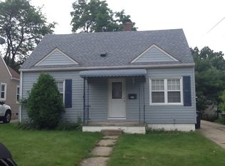 810 Davies Ave, Akron, OH 44306