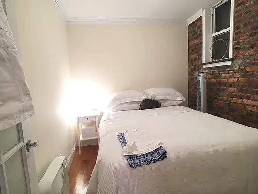 Rented by Oxford Property Group | media 22