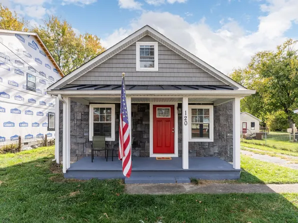 120 Concord Pl, Waynesboro, VA 22980
