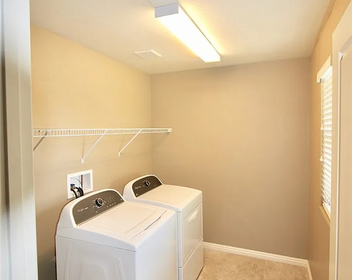 10609 Country Knoll Way — Photo 15
