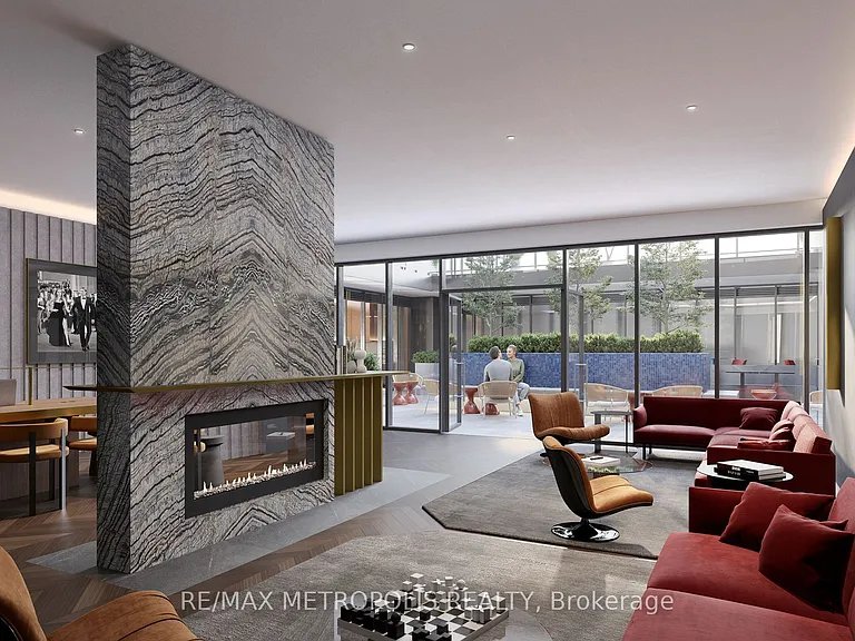 500 Dupont St #815 — Photo 18