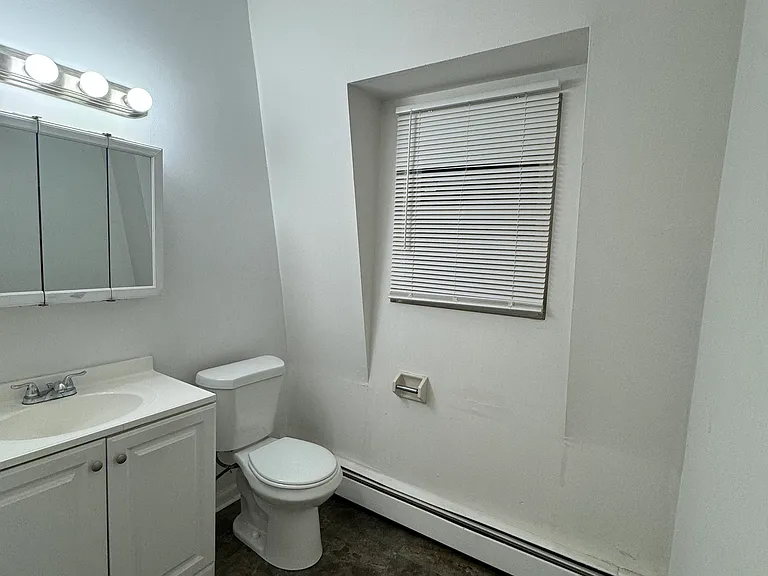 187 Whiting St #D — Photo 12