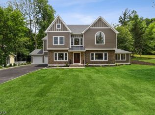 344 Old Short Hills Rd, Short Hills, NJ 07078