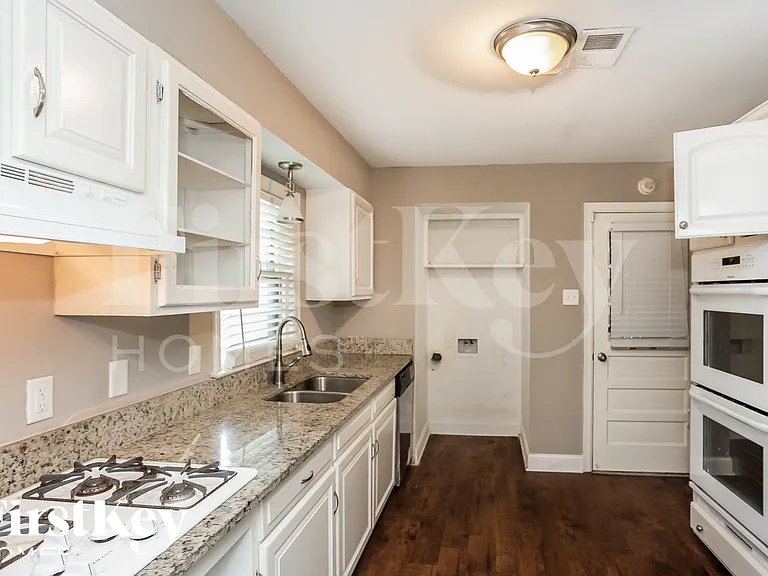 4549 Leatherwood Rd — Photo 8