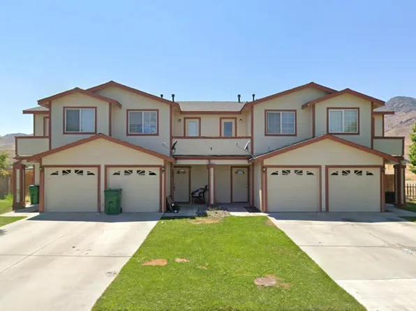 412 & 414 Valley Cir, Dayton, NV 89403