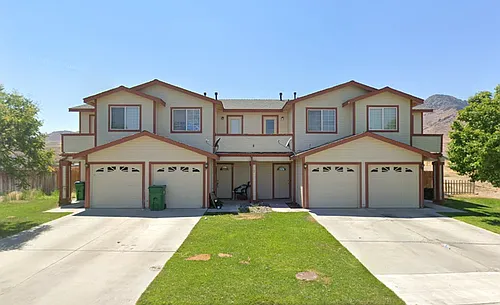 412 & 414 Valley Cir Photo 1 412 & 414 Valley Cir Photo 1