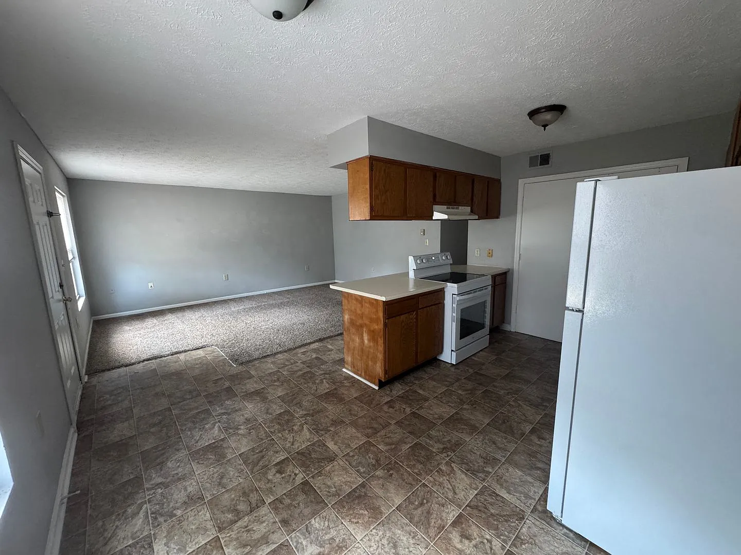167 & 169 Westside Drive — Photo 3