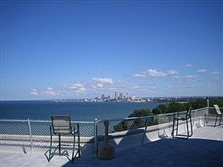 1st image of 11820 Edgewater Dr APT 810