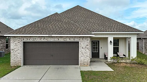 3700 Victor Ln Photo 1