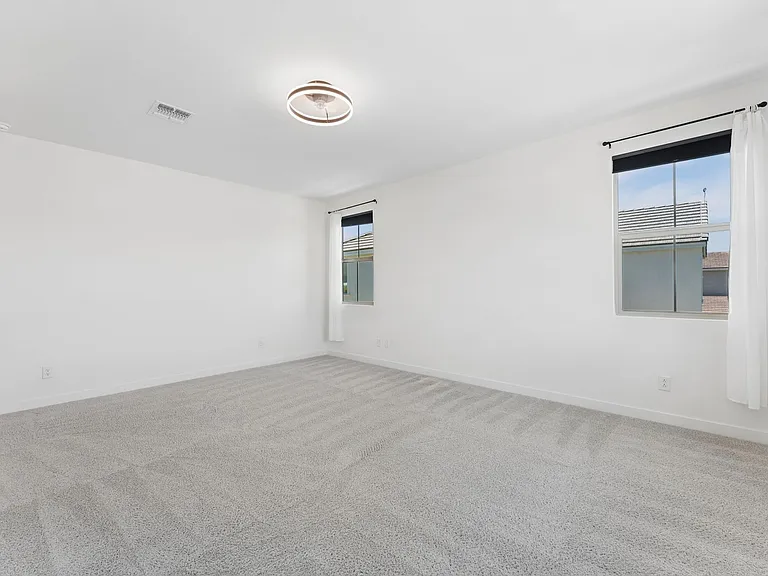 1524 E Carob Ct — Photo 43