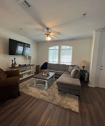2nd image of 305 Holleman Dr #302