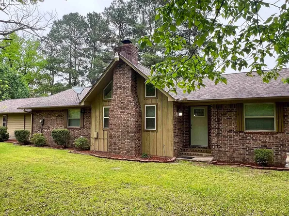 2009 Highway 104, White Hall, AR 71602