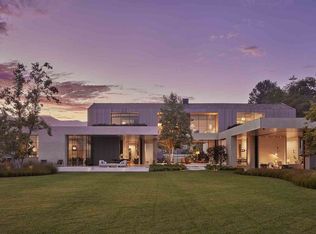 2188 Mandeville Canyon Rd, Los Angeles, CA 90049