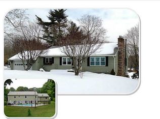 60 Spring St, Hope Valley, RI 02832