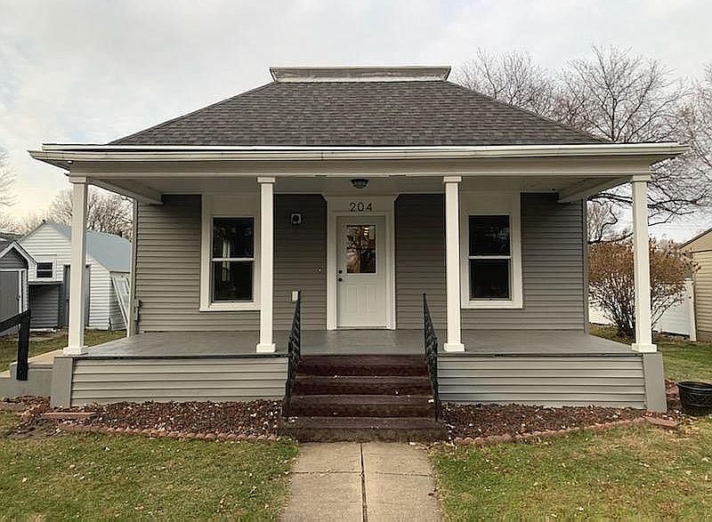 204 E 14th Ave, Tyndall, SD 57066 Zillow
