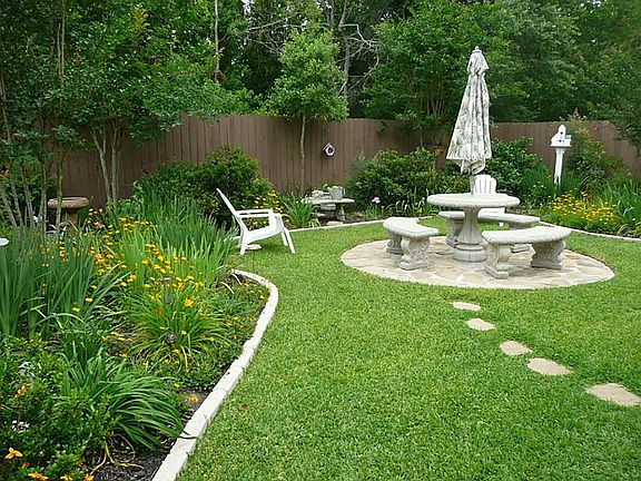 Peaceful Backyard