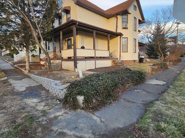 38 Race St, Cumberland, MD 21502