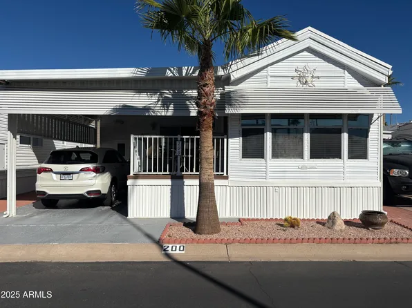 200 NIGHTDIGGER Drive, Apache Junction, AZ 85119