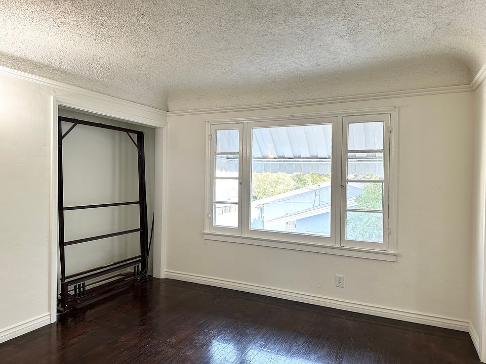 Large windows in main living space