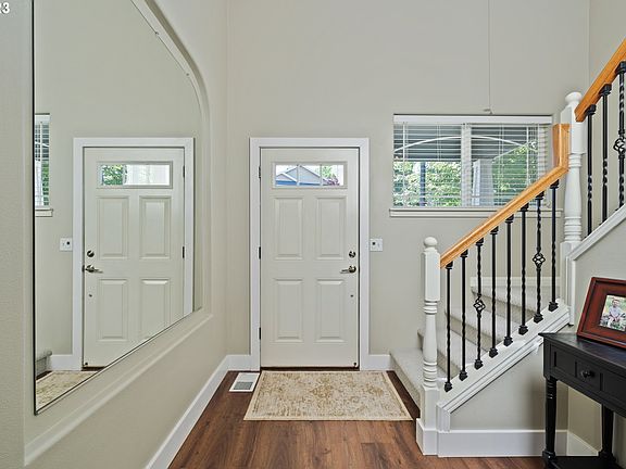 4th image of 3606 SE 189th Ave