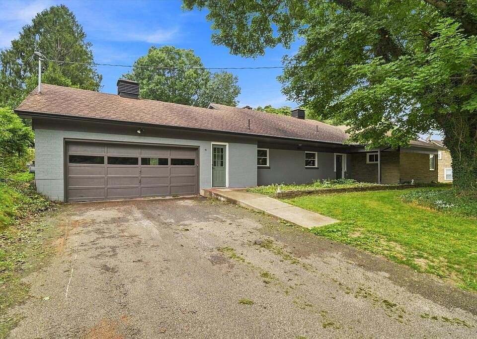 1st image of 916 Innis St