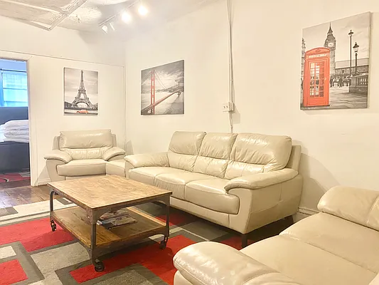 Rented by Strike Realty NY, LLC | media 9