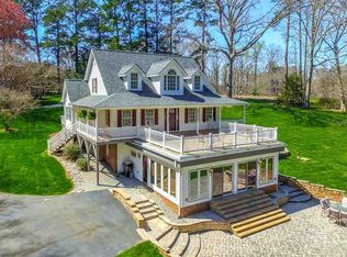 421 Rand Rd, Raleigh, NC 27603