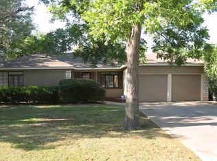 1318 NW Cherry Ave, Lawton, OK 73507