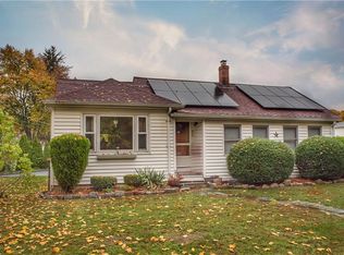 824 Wakefield St, West Warwick, RI 02893