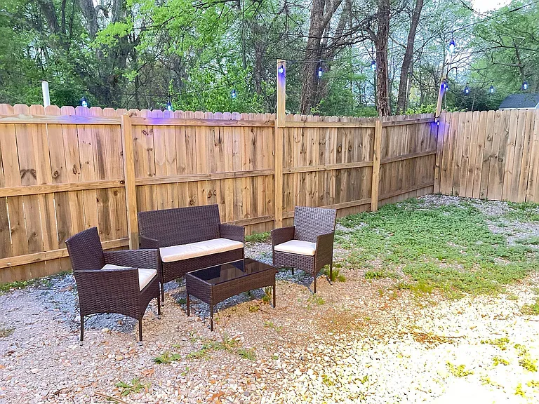 2462 Hale Ave — Photo 21