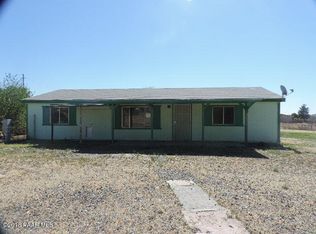 11173 Poland Jct E, Mayer, AZ 86333