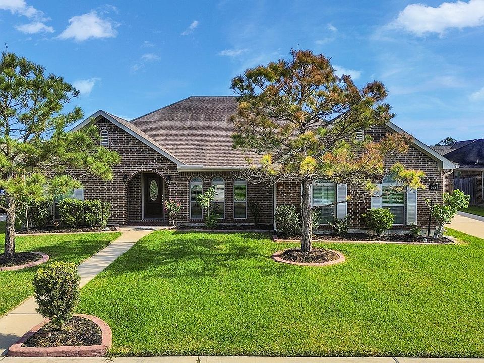1st image of 6827 Davy Crockett Dr