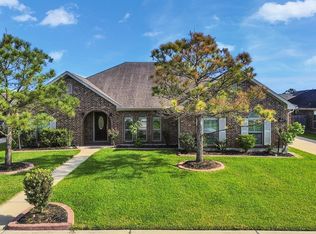6827 Davy Crockett Dr, Manvel, TX 77578