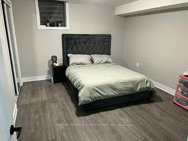 2 bed, $1,899 — Photo 4