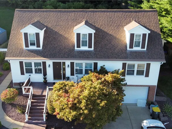 131 Marco Dr, Belle Vernon, PA 15012