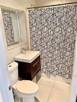 Rented by REAL New York | media 5