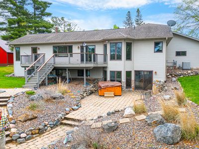 203 River St E, Eagle River, WI, 54521