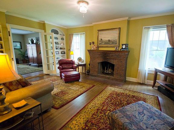 Living Room with Fireplace