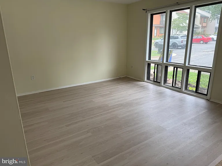 1155 Dublin Pl — Photo 5