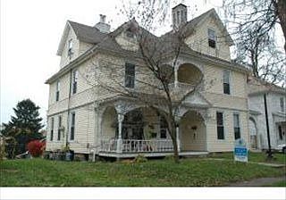 1st image of 1137 Convers Ave
