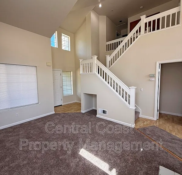 1938 Harvard Ct — Photo 4
