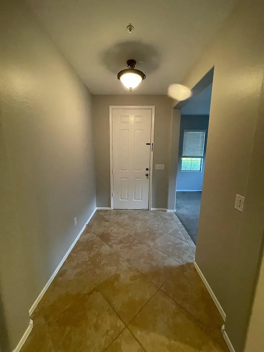 Building Photo - 13240 W Chaparosa Way
