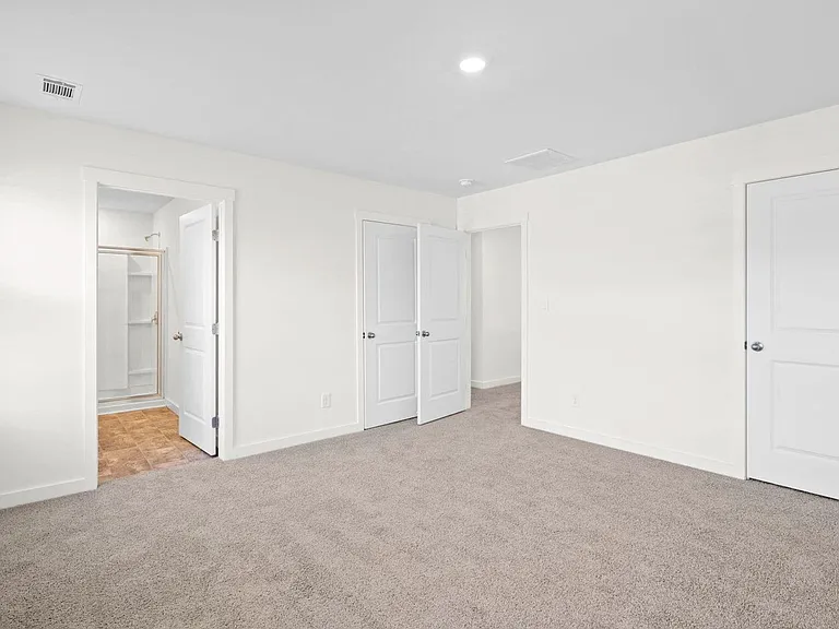3729 Hawks Creek Dr — Photo 20