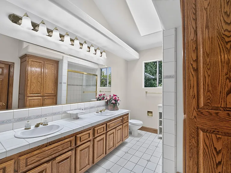 482 W Palm Dr — Photo 23
