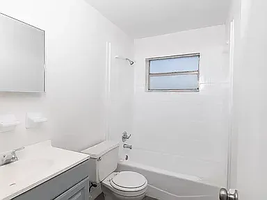 1 bed, 600 sqft, $1,600 — Photo 3
