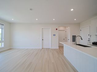 401 E Central Blvd #2C, Palisades Park, NJ 07650