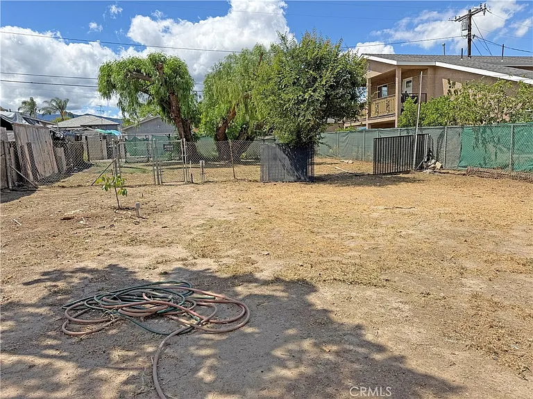 810 Pine St — Photo 22