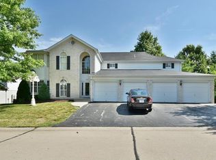 3647 Colonia Place Dr APT B, Saint Louis, MO 63125